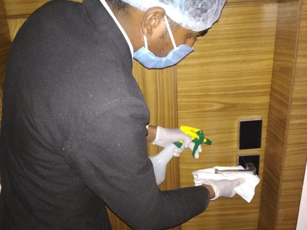 Hotel Atishay Bhopal Buitenkant foto