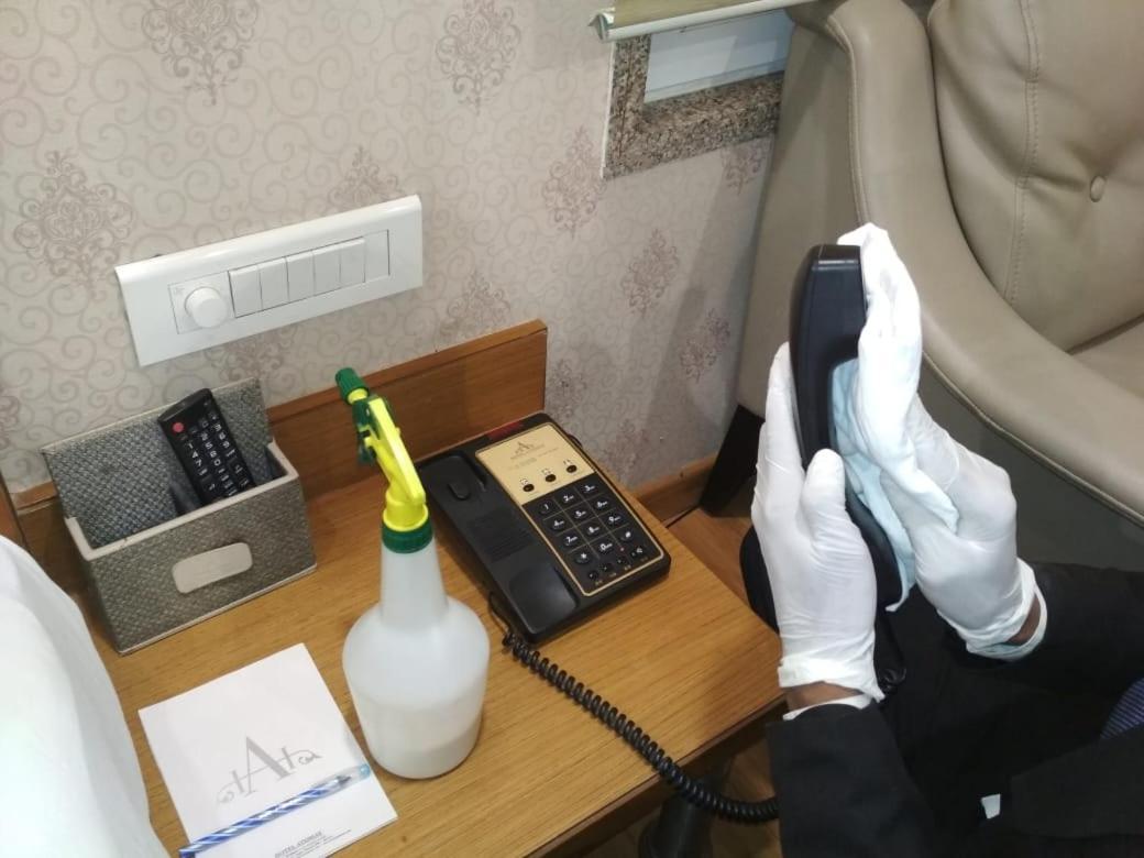 Hotel Atishay Bhopal Buitenkant foto