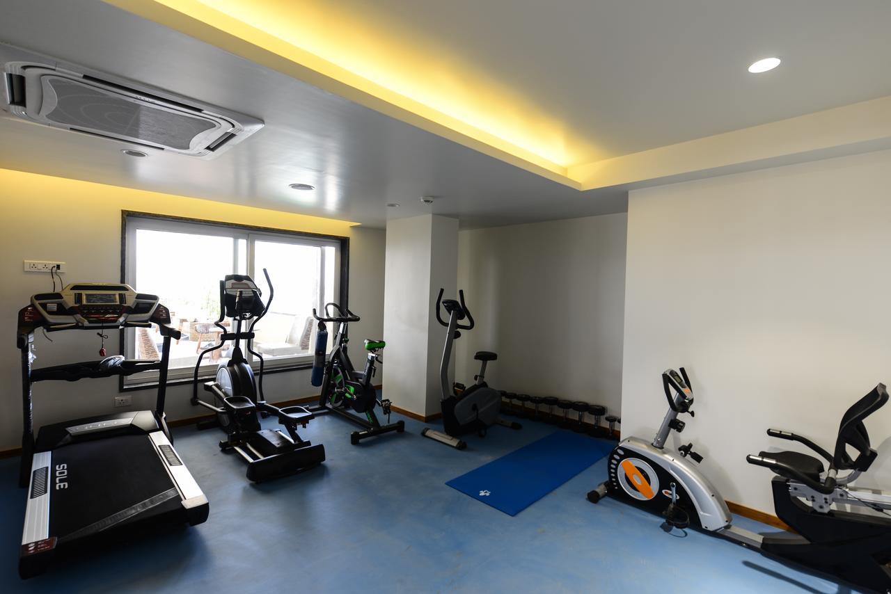 Hotel Atishay Bhopal Buitenkant foto